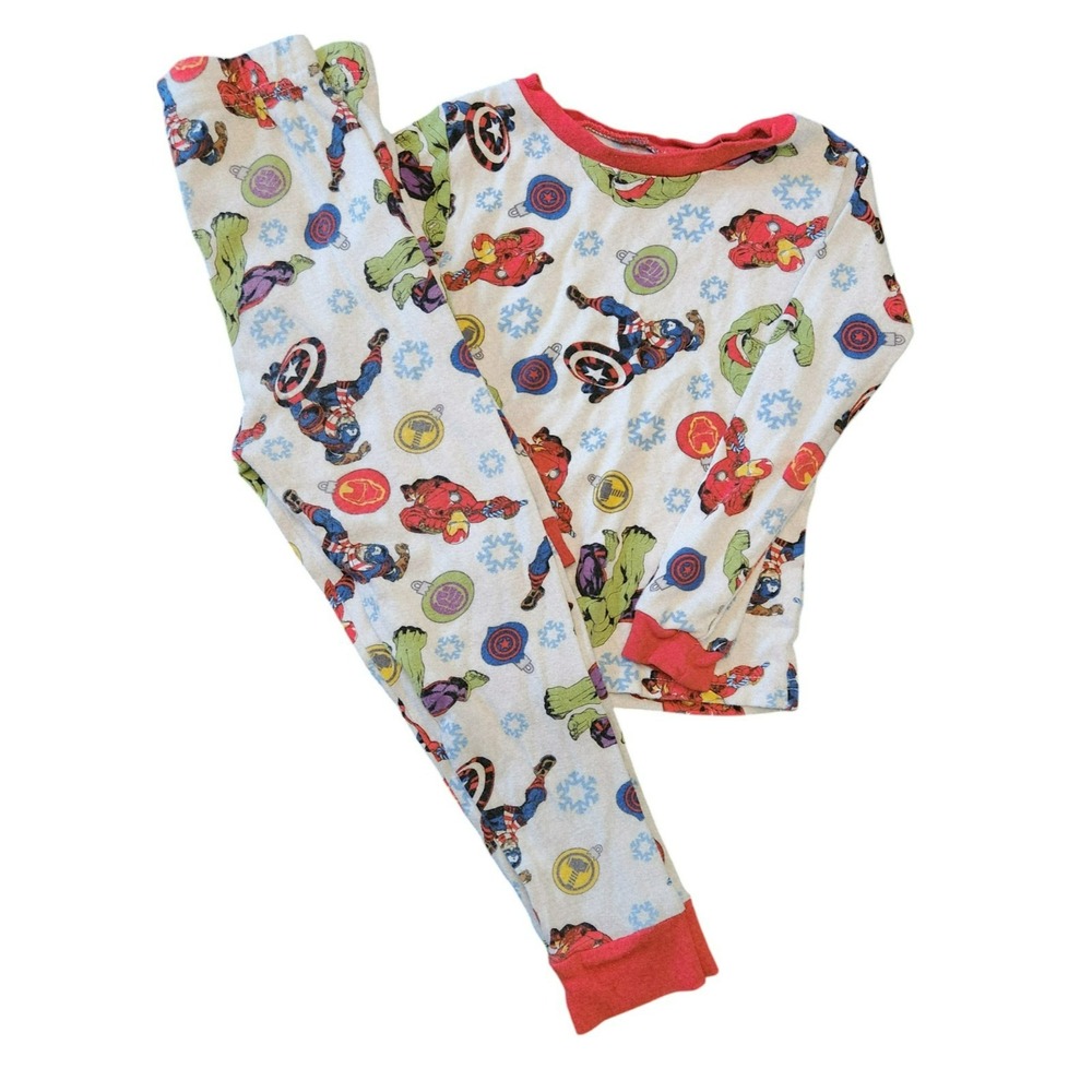 Marvel Avengers Holiday Pajamas Size 6